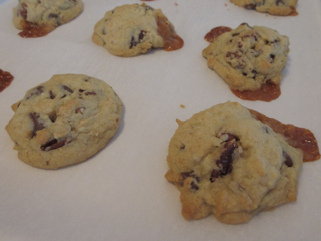 turtle pecan cookies