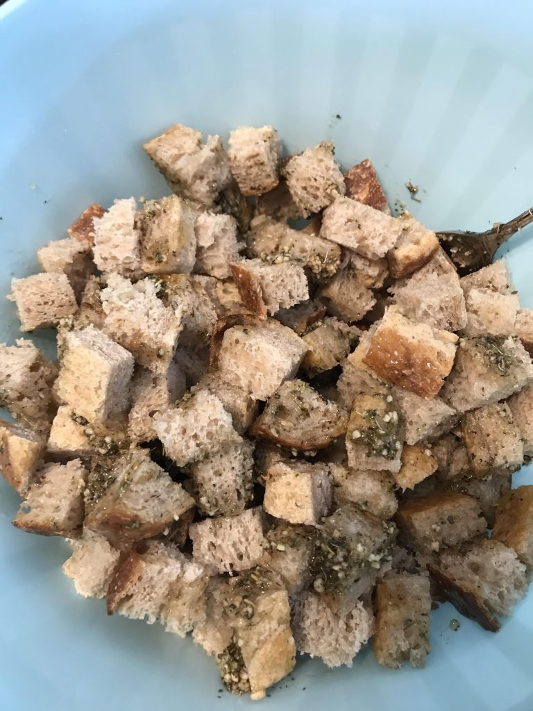 amazing Italian garlic croutons