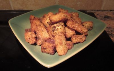 Amazingly Easy and Crunchy Italian Garlic Croutons