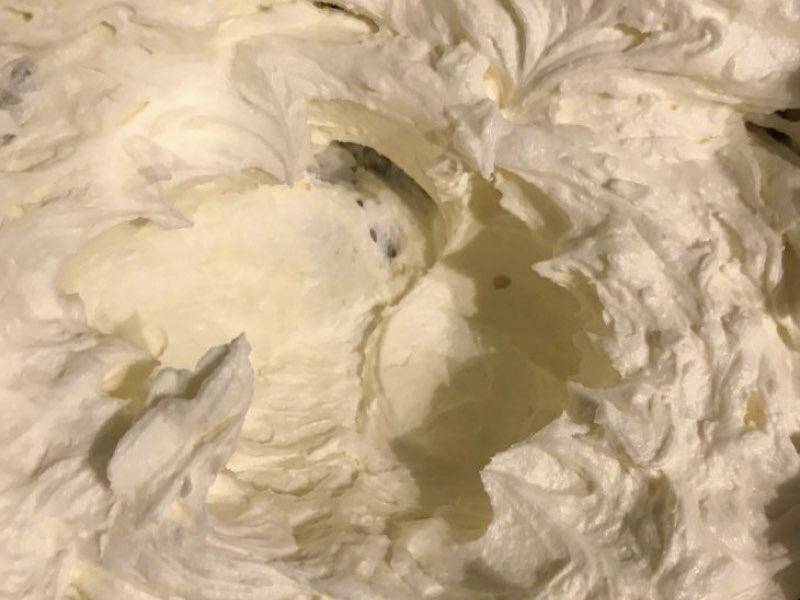 Zesty Lemon Buttercream Frosting