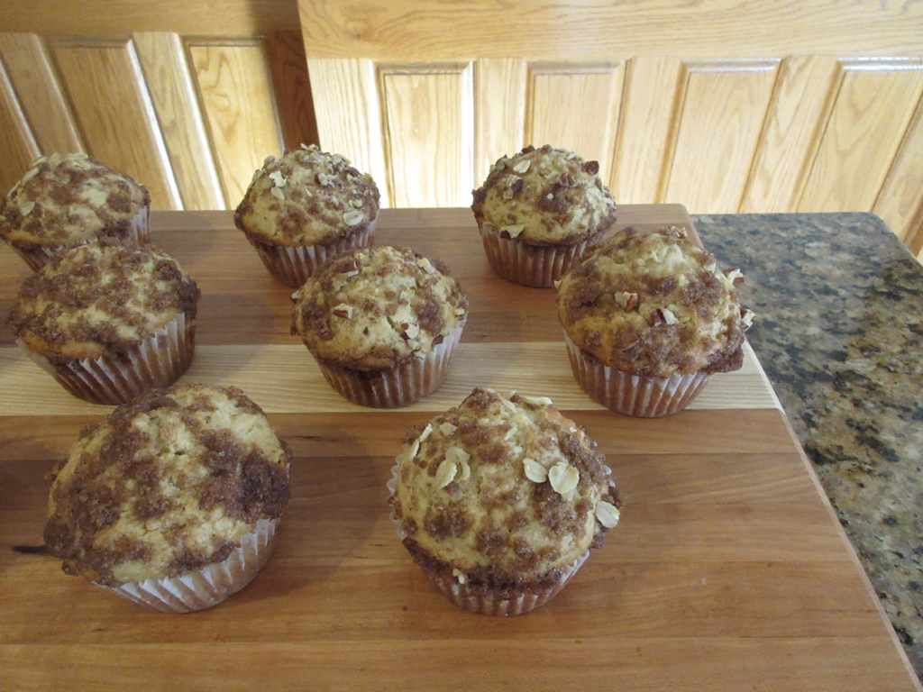 cinnamon crunch muffins