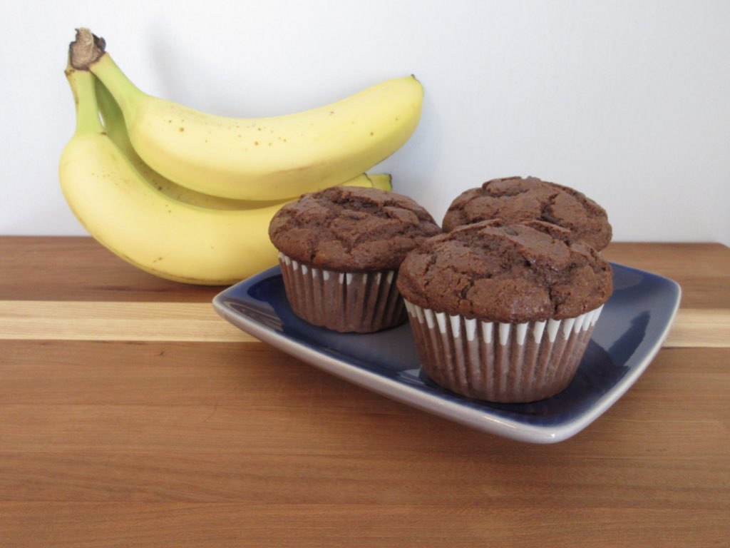 chocolate banana muffins