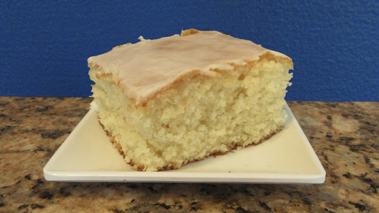 Quick And Easy Vanilla Cake Recipe Jacksons Job 1434