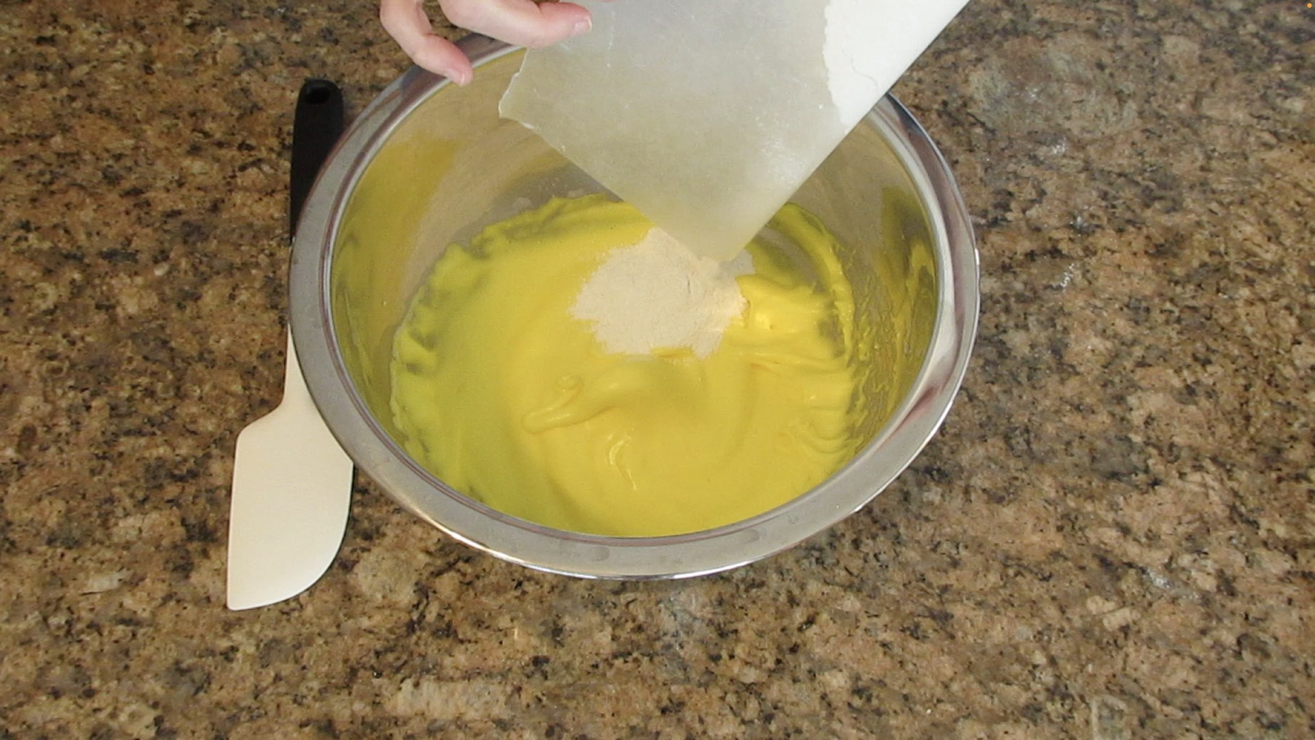 how to macaronage
